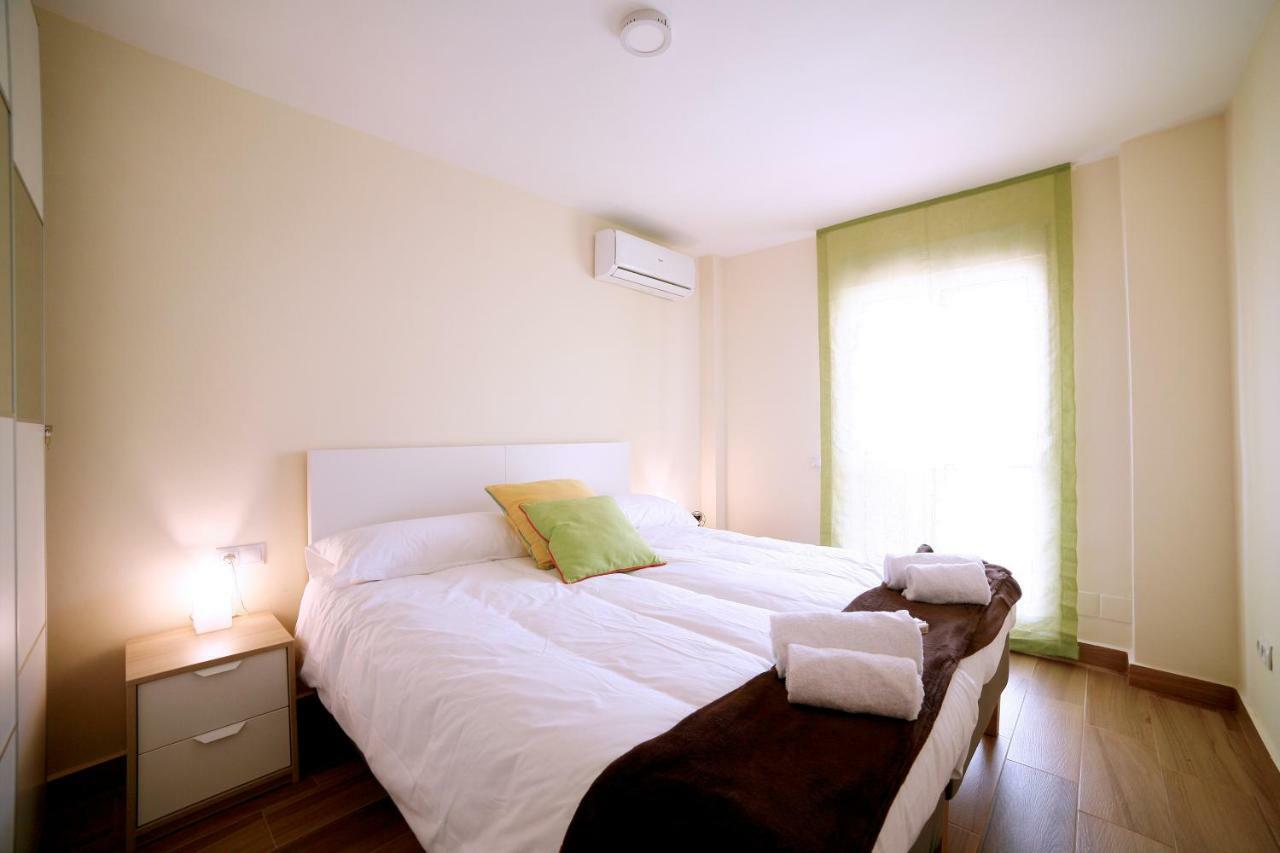 Apartamento Con Parking Union 45 Apartment Малага Екстериор снимка