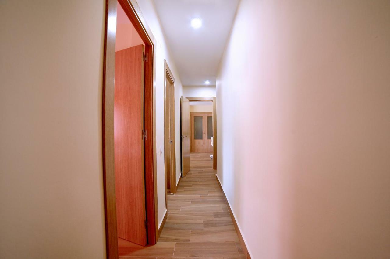 Apartamento Con Parking Union 45 Apartment Малага Екстериор снимка